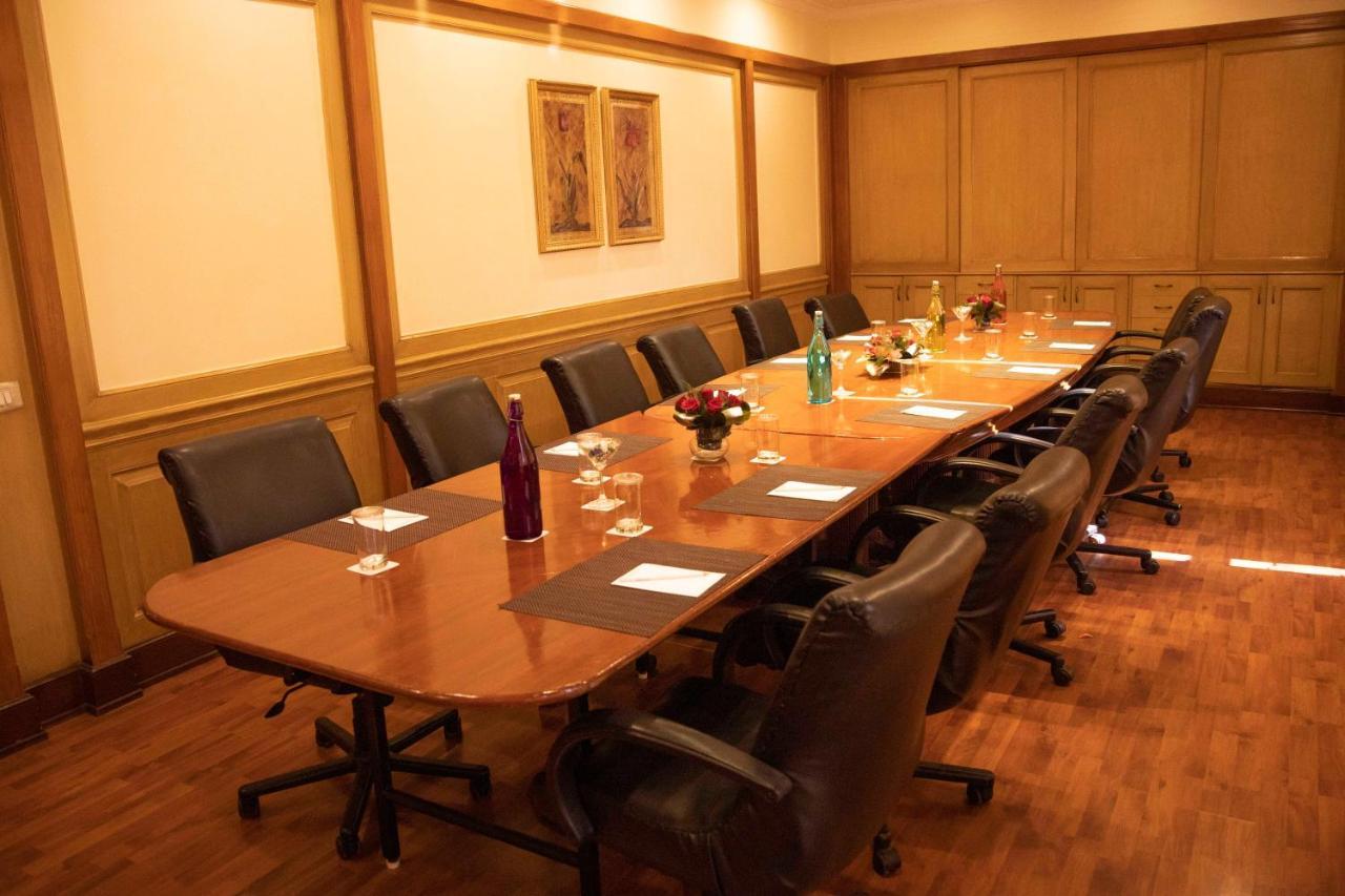 Park Prime Hotel Jaipur Bagian luar foto