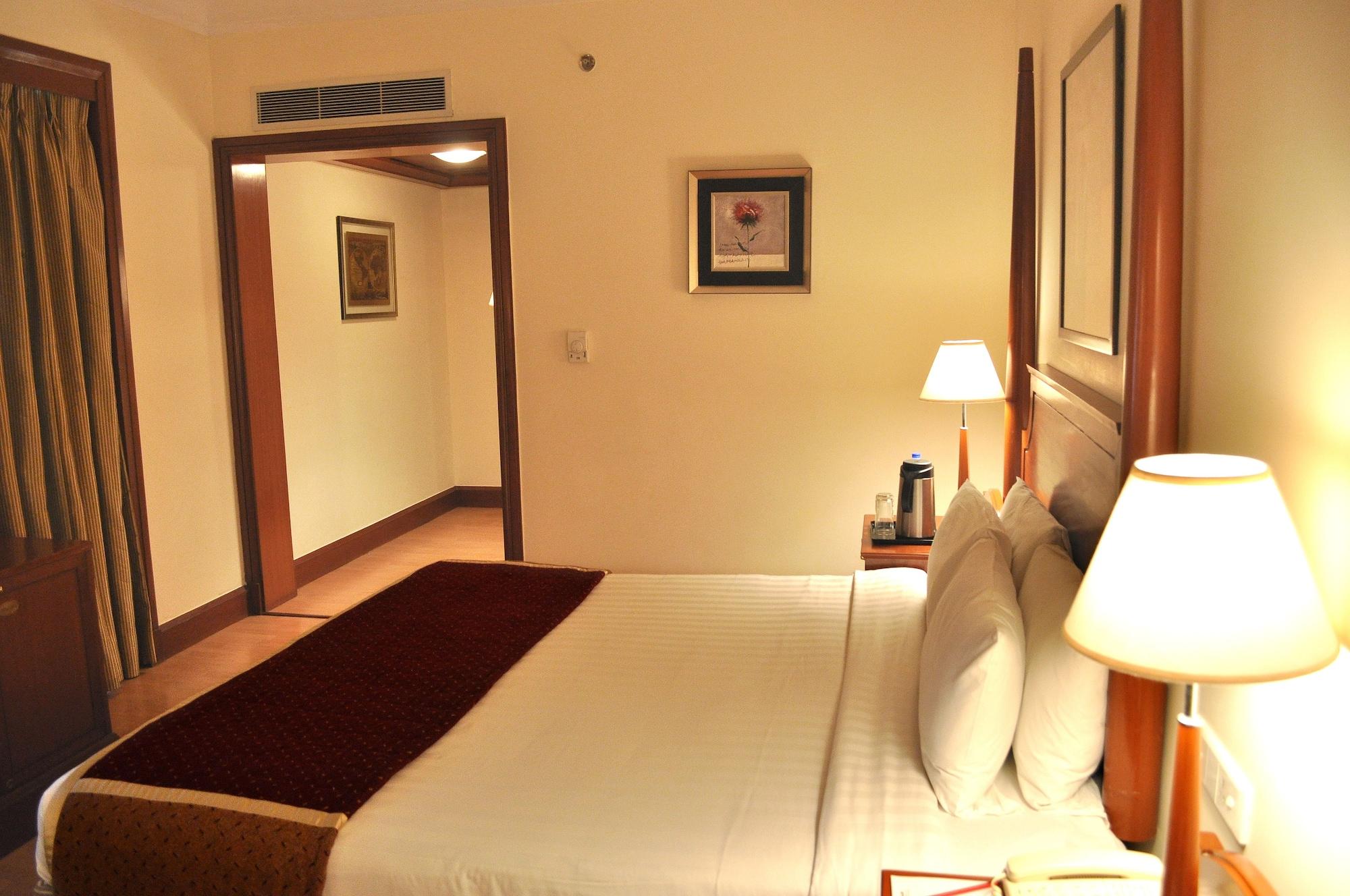 Park Prime Hotel Jaipur Bagian luar foto