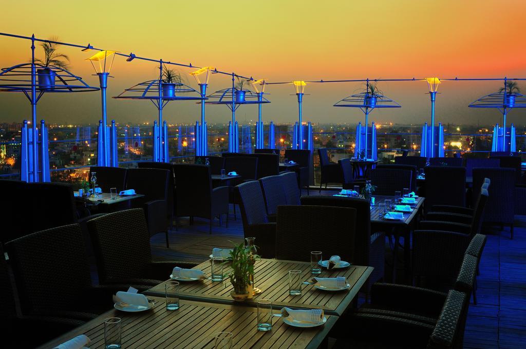 Park Prime Hotel Jaipur Bagian luar foto